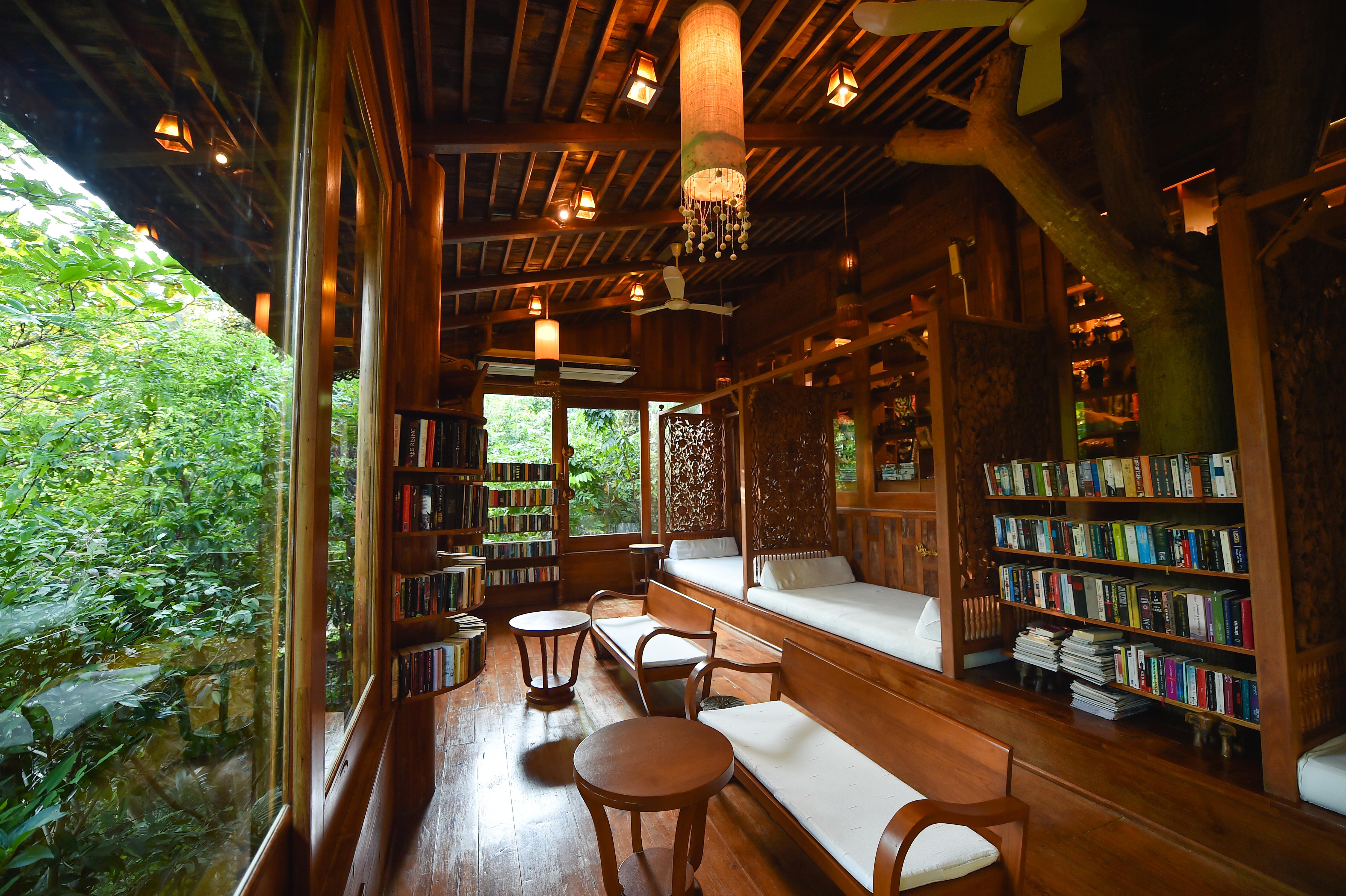 Santhiya Koh Phangan Resort And Spa 外观 照片 Library