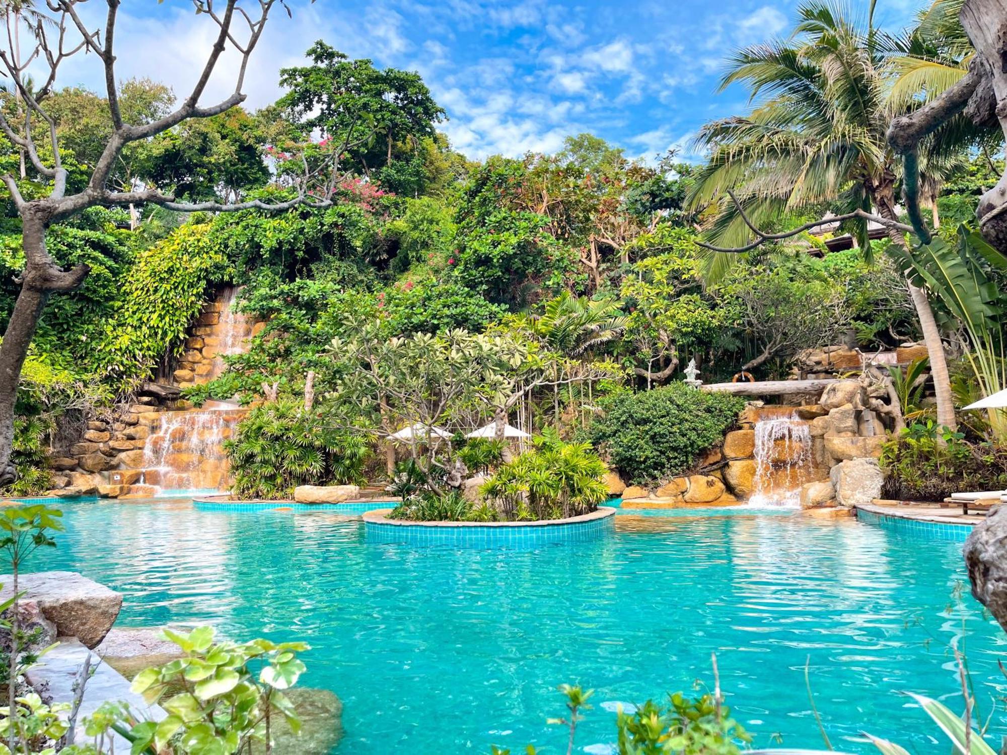 Santhiya Koh Phangan Resort And Spa 外观 照片 The pool at the Falls