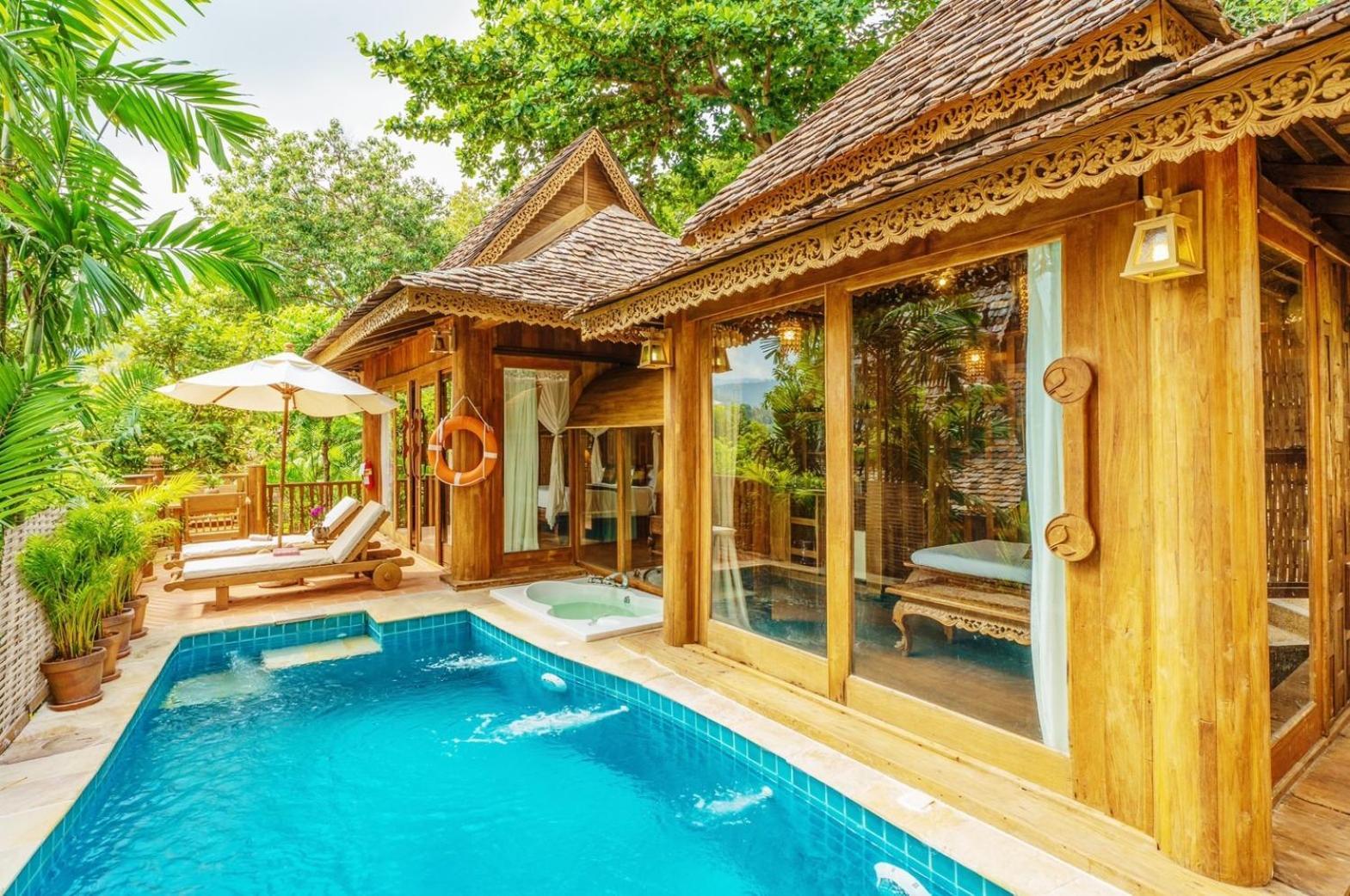 Santhiya Koh Phangan Resort And Spa 外观 照片 A pool villa at the resort