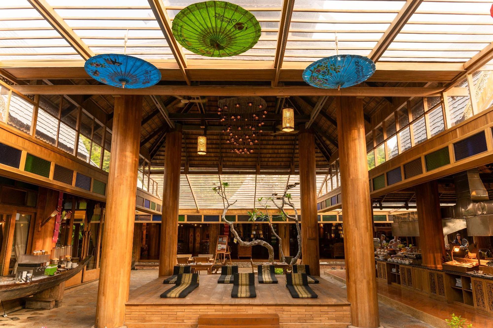 Santhiya Koh Phangan Resort And Spa 外观 照片 The interior of the Asian Art Museum of San Francisco