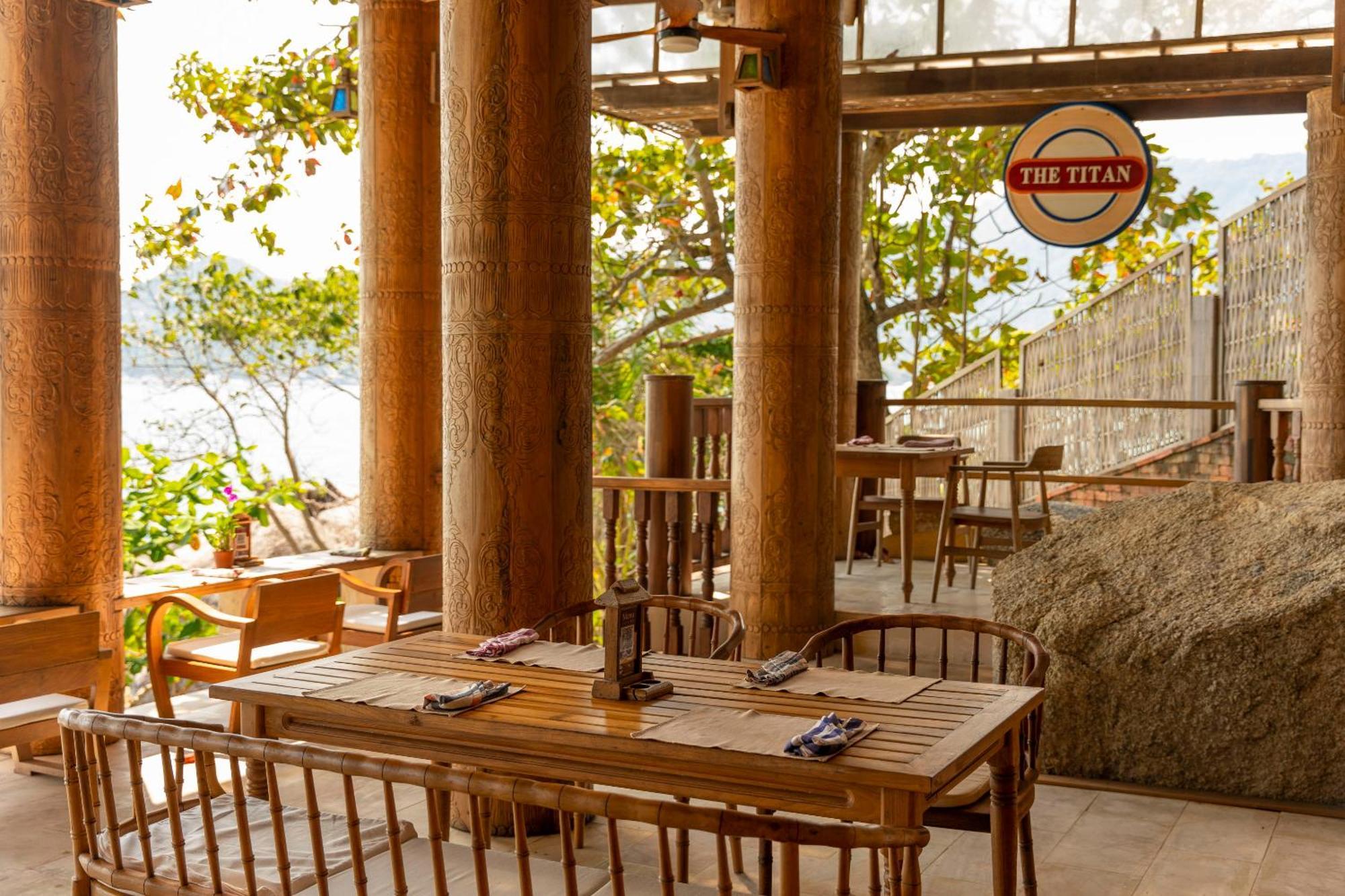 Santhiya Koh Phangan Resort And Spa 外观 照片 Restaurant in the resort
